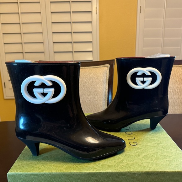 New Authentic Gucci GG Logo Rubber Boots - Picture 8 of 12